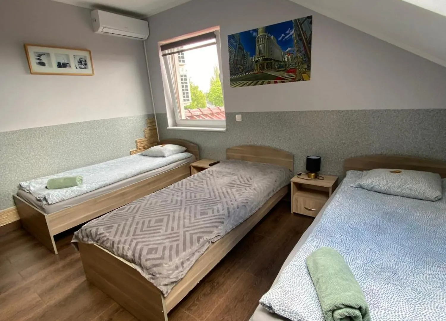 Hostel Kandulski 포즈난 0*,