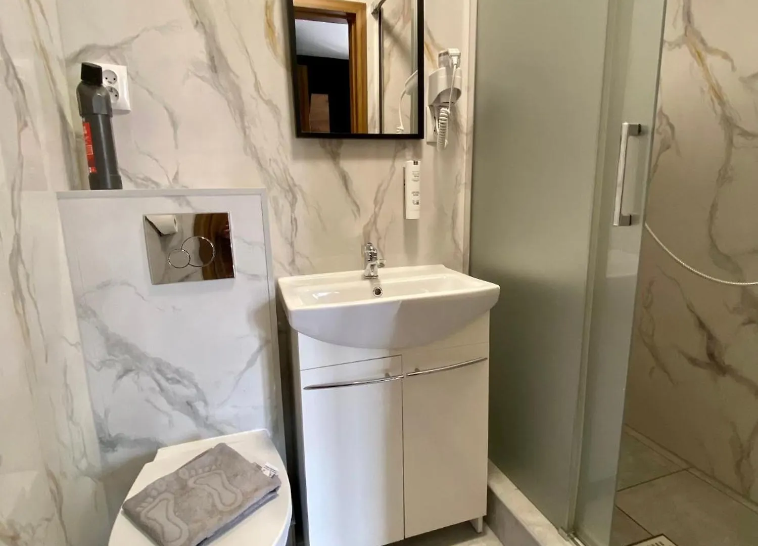 Hostel Kandulski 포즈난 0*,  폴란드